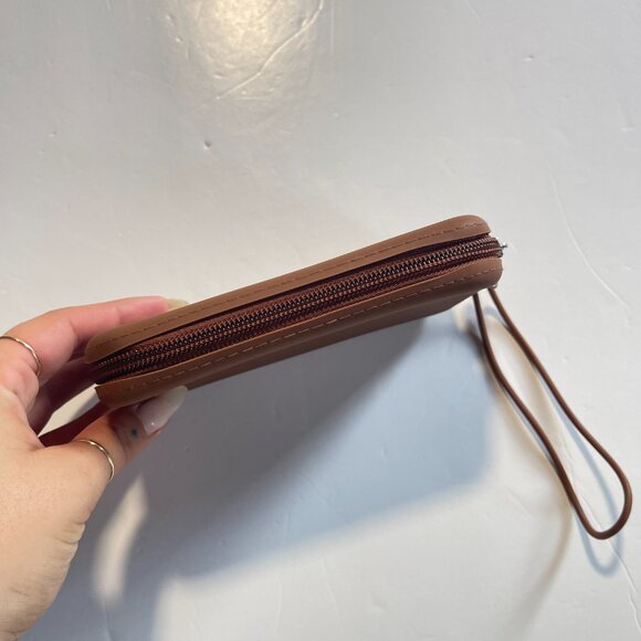 New Brown Silicone Zippered Small Bag 9' x 14' cm - Picture 3 of 6